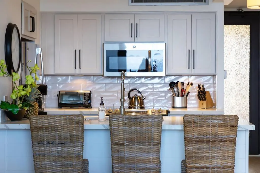 Apartment Best Ocean Views On Maui! Perfect For Honeymooners!! Kahana